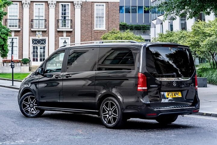 Departure Private Transfer Cambridge City to London Airport LHR by Luxury Van - Photo 1 of 6